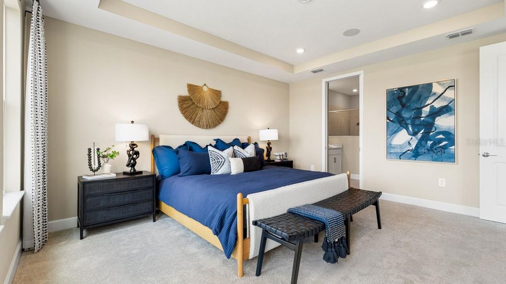 Image 35 of property listing at 755 STEEL DRIVE, Apollo Beach, FL 33572