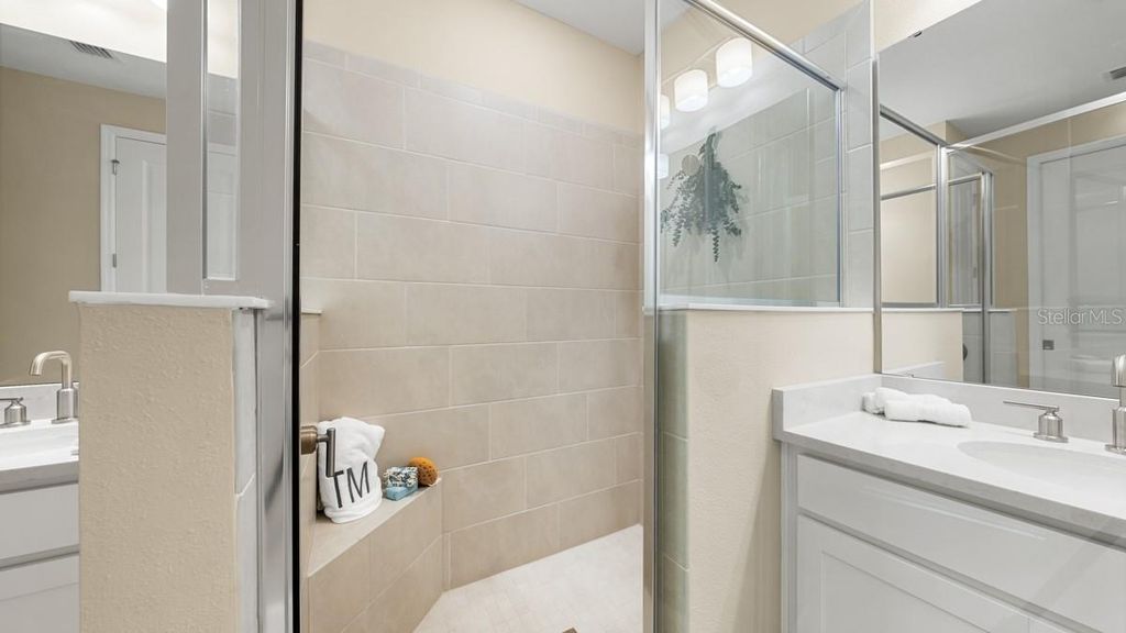 Image 38 of property listing at 755 STEEL DRIVE, Apollo Beach, FL 33572