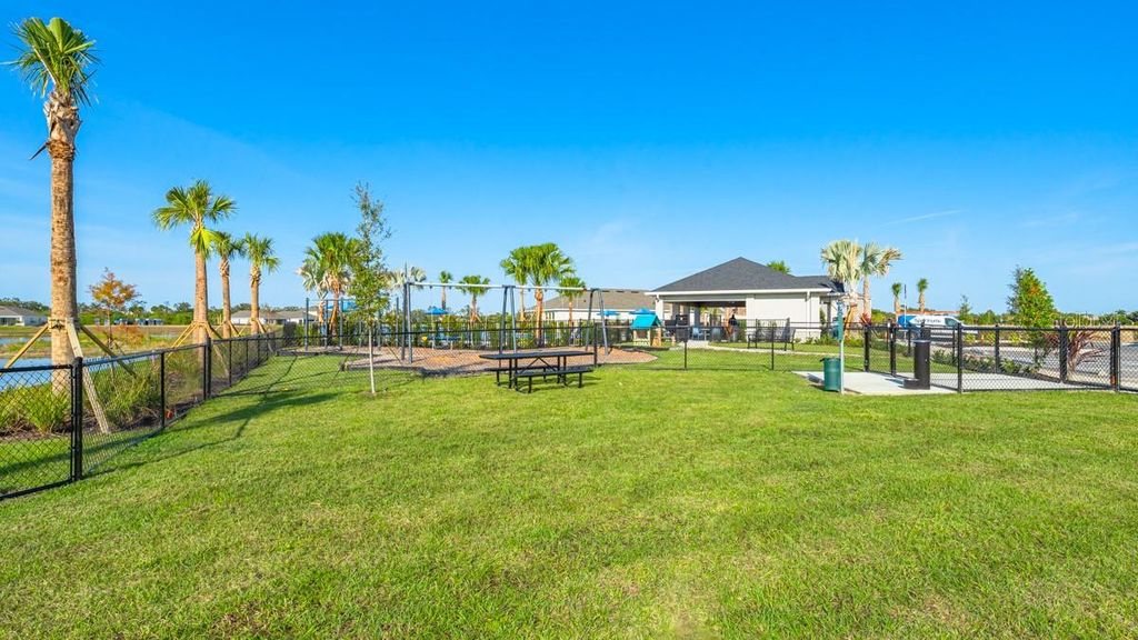 Image 77 of property listing at 755 STEEL DRIVE, Apollo Beach, FL 33572