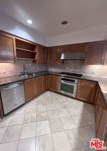 8238 W Manchester Avenue 103, Playa Del Rey, CA 90293