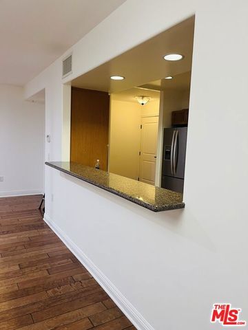 8238 W Manchester Avenue 103, Playa Del Rey, CA 90293