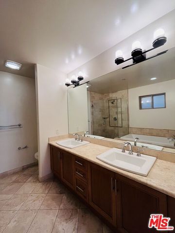 8238 W Manchester Avenue 103, Playa Del Rey, CA 90293