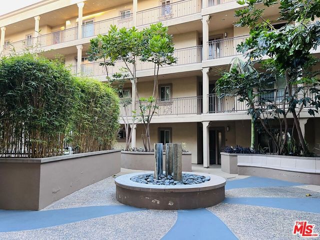 8238 W Manchester Avenue 103, Playa Del Rey, CA 90293