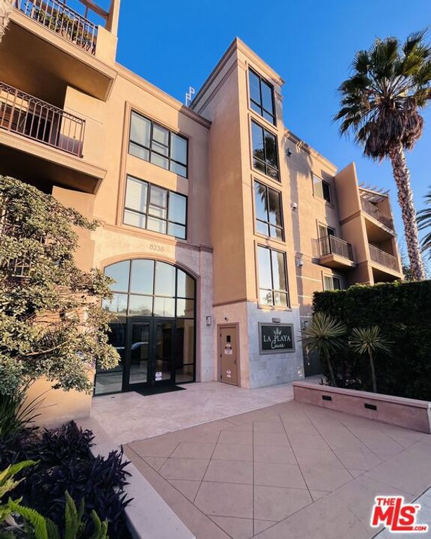 8238 W Manchester Avenue 103, Playa Del Rey, CA 90293