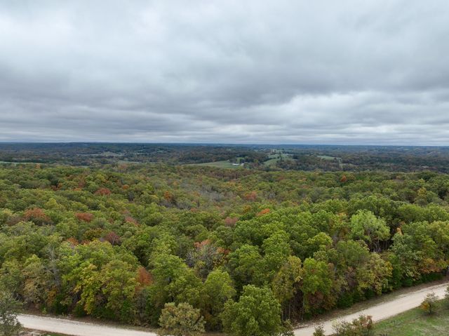 000 Spout Spring Road, Fordland, MO 65652
