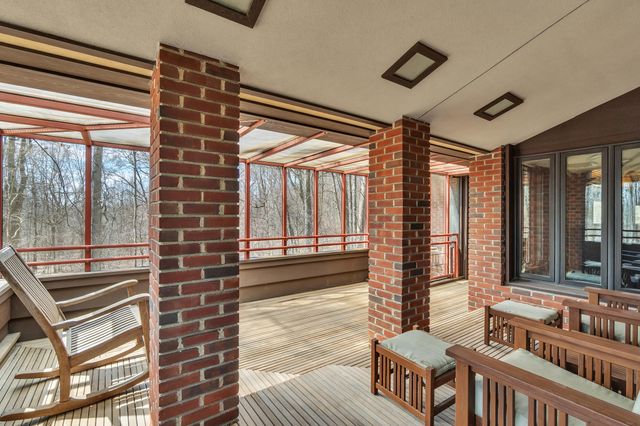 5200 Turtle Point Drive, Northfield Twp, MI 48105