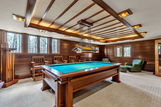 5200 Turtle Point Drive, Northfield Twp, MI 48105