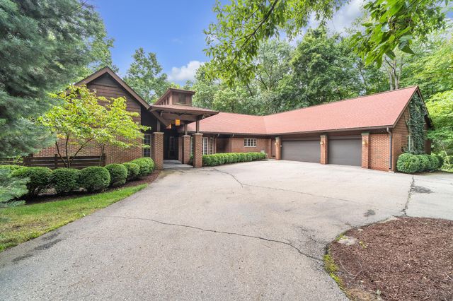 5200 Turtle Point Drive, Northfield Twp, MI 48105