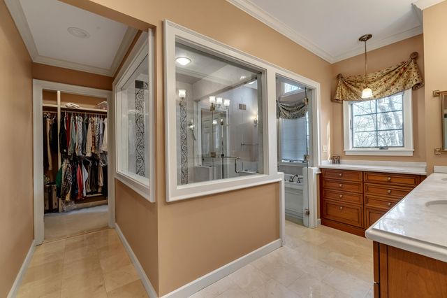 5200 Turtle Point Drive, Northfield Twp, MI 48105