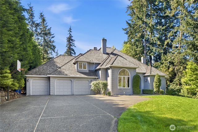 15885 SE 62nd St, Bellevue, WA 98006