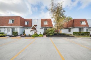 10710 NW 7th St 11B, Miami, FL 33172