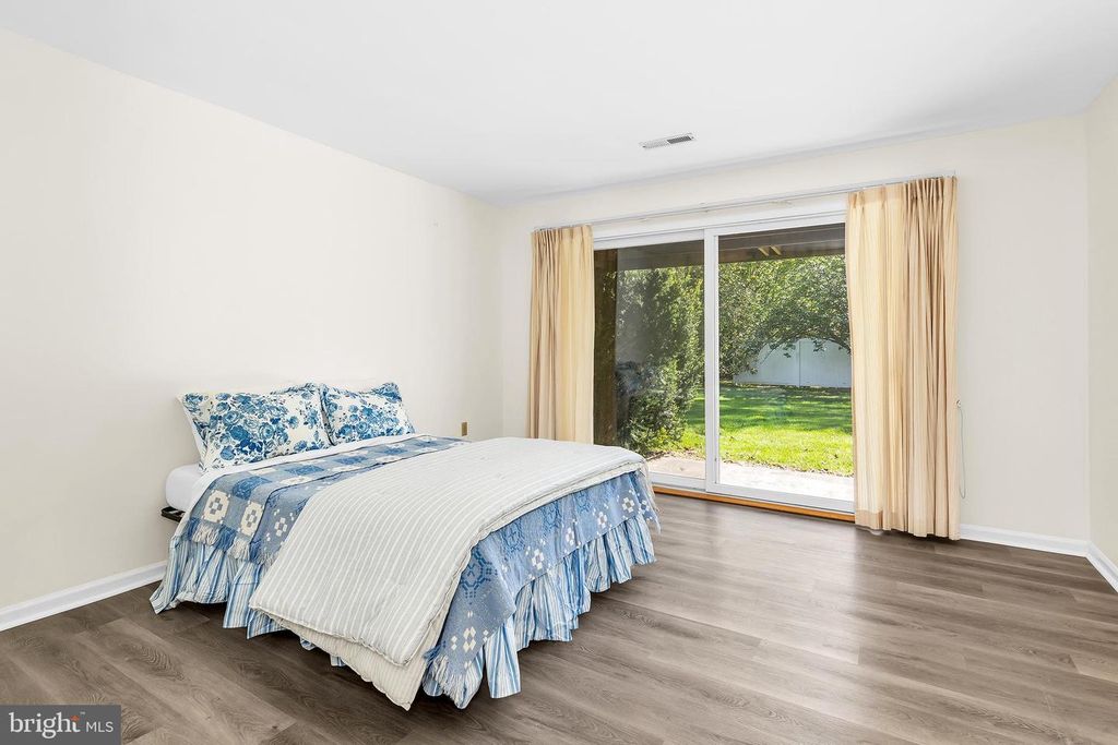 Image 16 of property listing at 24700 DEEPWATER POINT #23, Saint Michaels, MD 21663