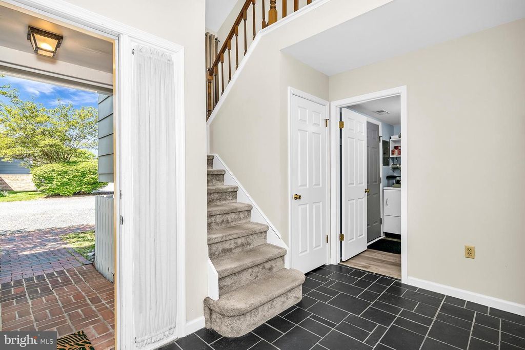 Image 8 of property listing at 24700 DEEPWATER POINT #23, Saint Michaels, MD 21663