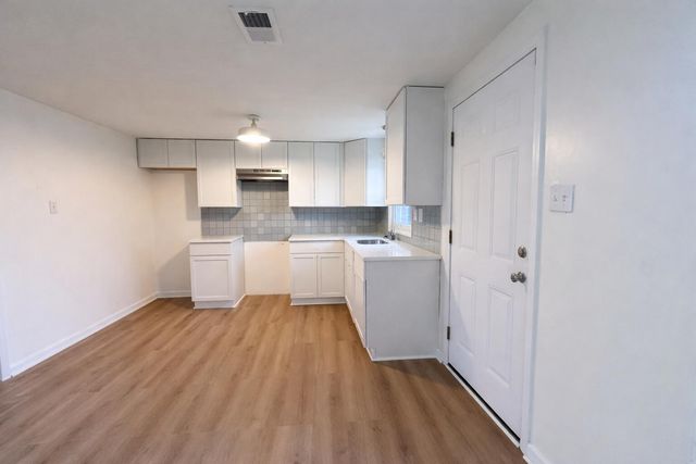 11981 KY Hwy 1247, Waynesburg, KY 40489