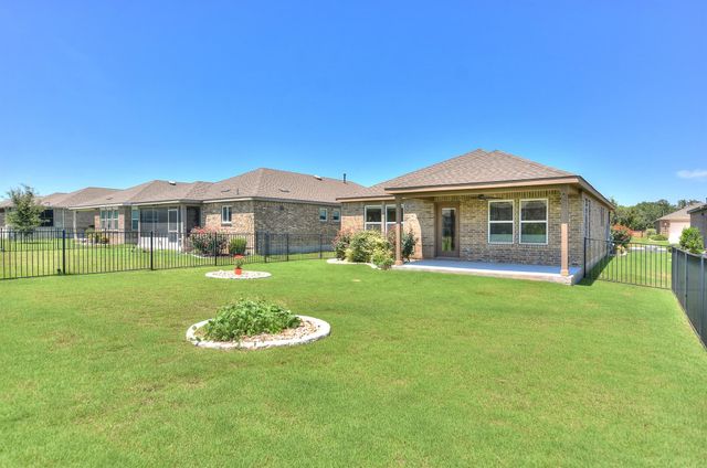 512 Rockport ST, Georgetown, TX 78633