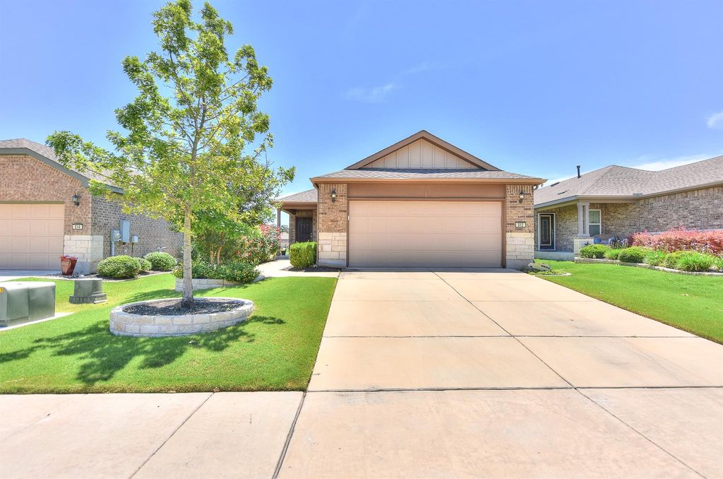 512 Rockport ST, Georgetown, TX 78633