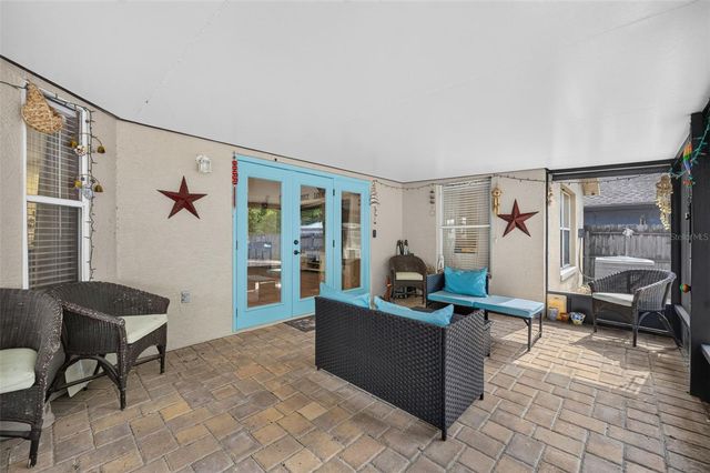 160 EASTON CIRCLE, Oviedo, FL 32765