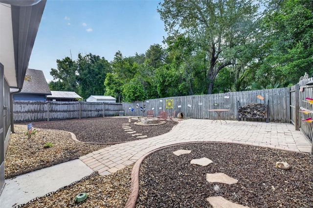 160 EASTON CIRCLE, Oviedo, FL 32765