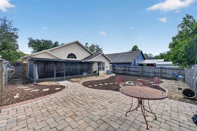 160 EASTON CIRCLE, Oviedo, FL 32765