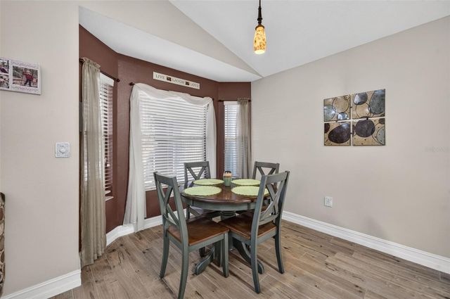 160 EASTON CIRCLE, Oviedo, FL 32765