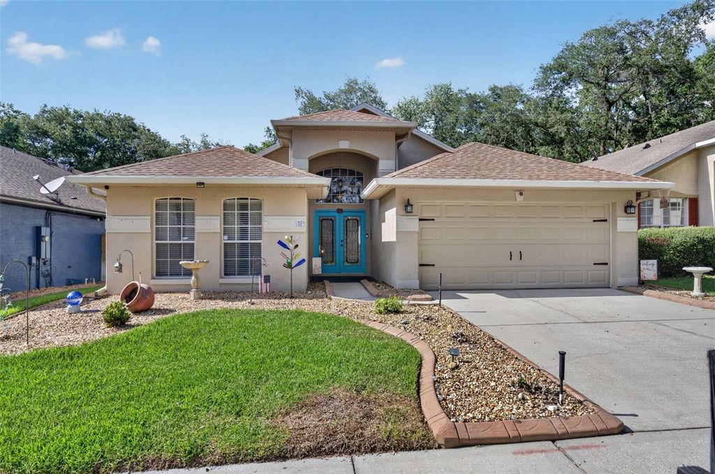 160 EASTON CIRCLE, Oviedo, FL 32765