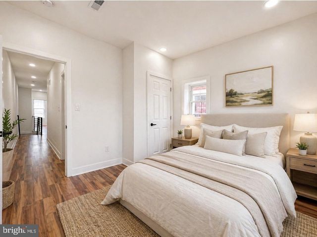 3872 POPLAR ST, Philadelphia, PA 19104