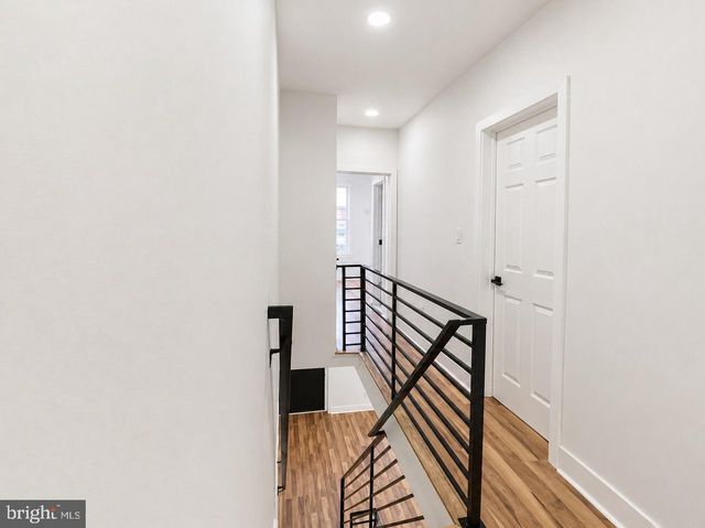 3872 POPLAR ST, Philadelphia, PA 19104