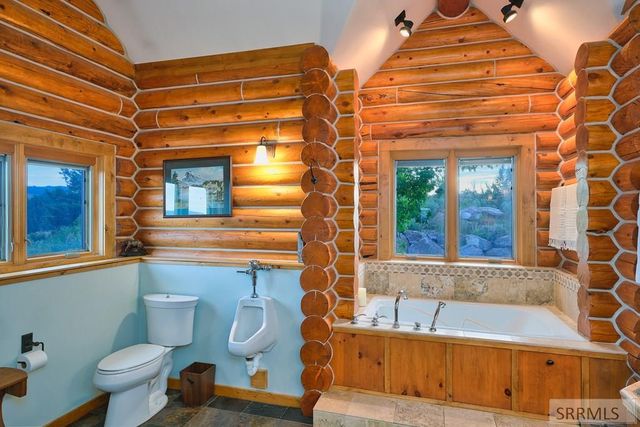 1525 Wagon Road, Swan Valley, ID 83449