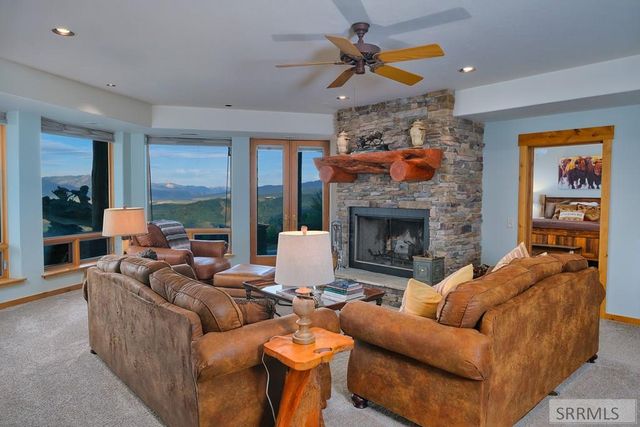 1525 Wagon Road, Swan Valley, ID 83449