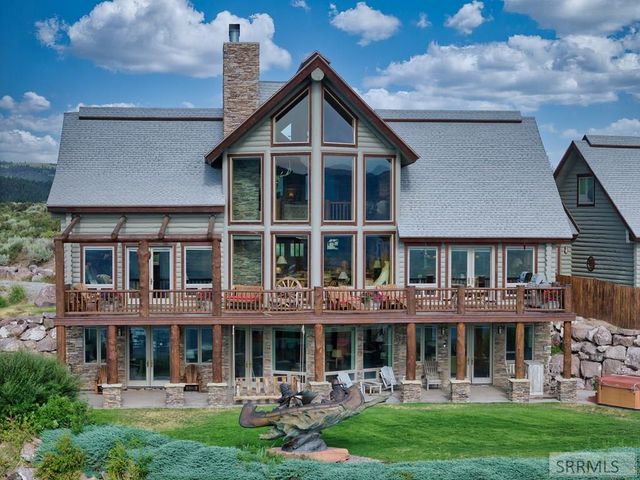 1525 Wagon Road, Swan Valley, ID 83449