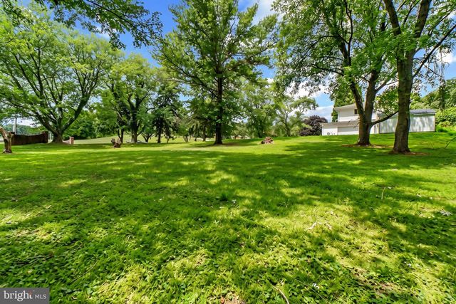 3 NOB HILL PARK DR, Reisterstown, MD 21136