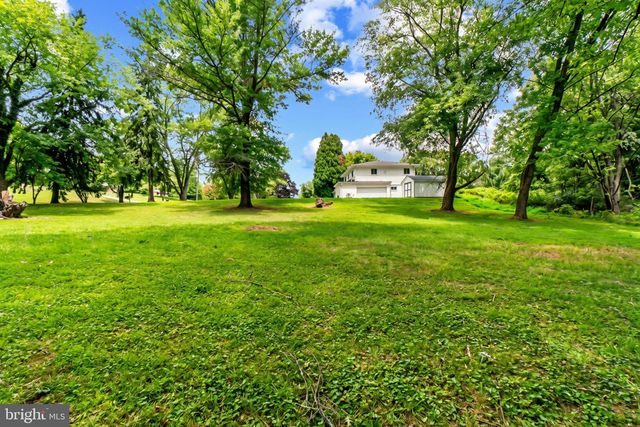 3 NOB HILL PARK DR, Reisterstown, MD 21136