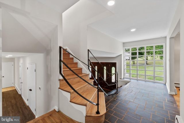 3 NOB HILL PARK DR, Reisterstown, MD 21136