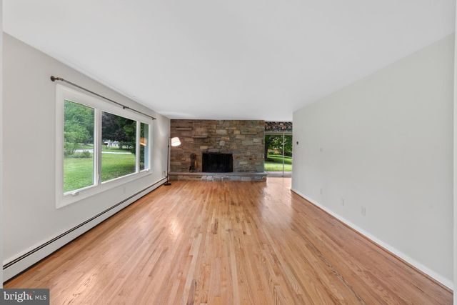 3 NOB HILL PARK DR, Reisterstown, MD 21136