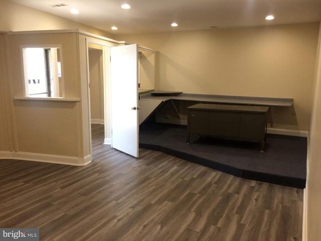 4701 BALTIMORE AVE, Hyattsville, MD 20781