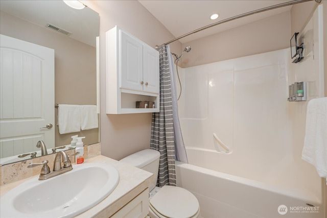 7829 11th Street NE, Lake Stevens, WA 98258