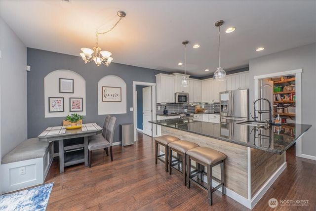 7829 11th Street NE, Lake Stevens, WA 98258