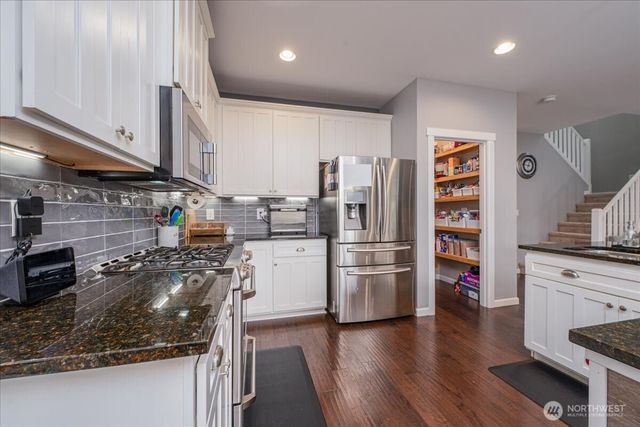 7829 11th Street NE, Lake Stevens, WA 98258