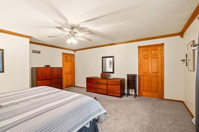 S83W27570 Beaver TRAIL, Mukwonago, WI 53149