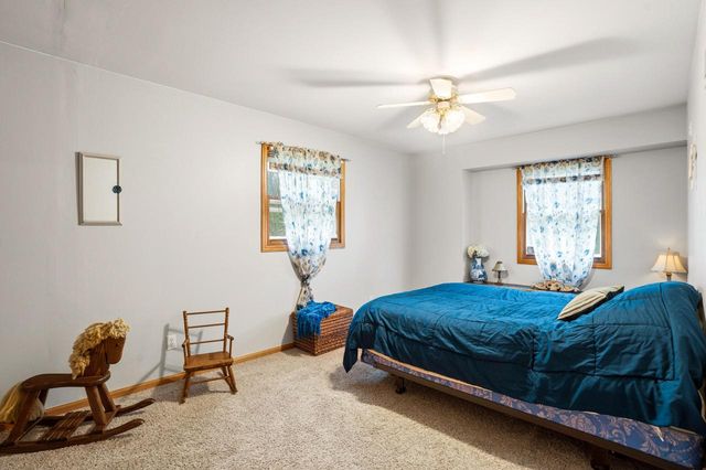 S83W27570 Beaver TRAIL, Mukwonago, WI 53149