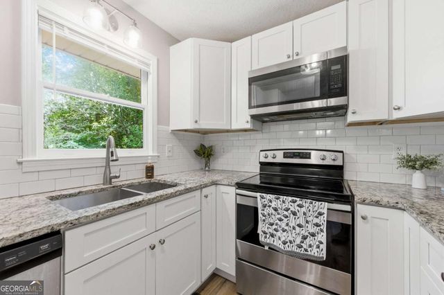 53 Mona Place, Dallas, GA 30132