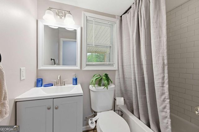 53 Mona Place, Dallas, GA 30132