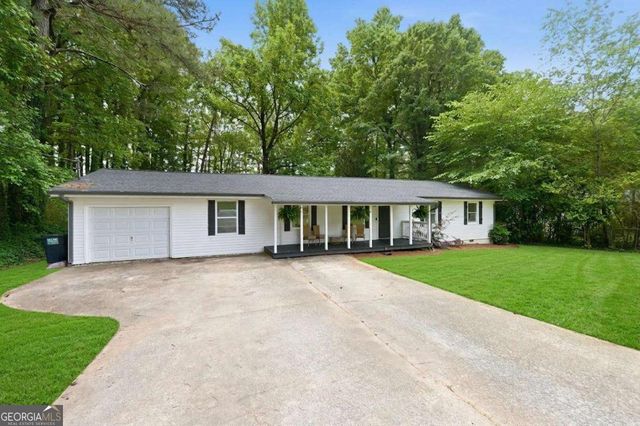 53 Mona Place, Dallas, GA 30132