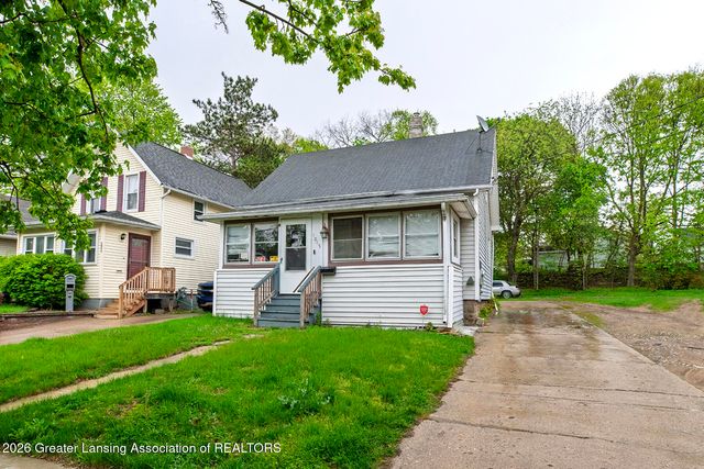 2405 Forest Avenue, Lansing, MI 48910