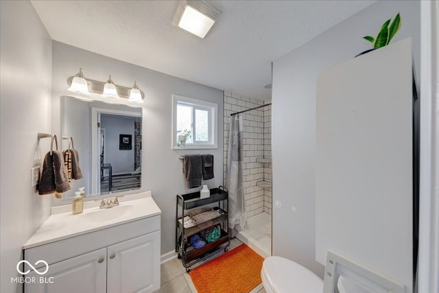 4578 Carrollton Avenue, Indianapolis, IN 46205