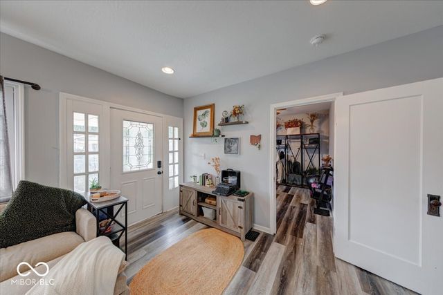 4578 Carrollton Avenue, Indianapolis, IN 46205