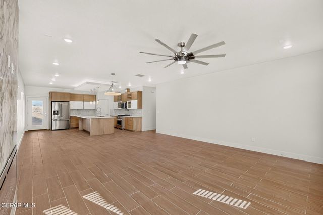 7409 NORTE MESA Lane, El Paso, TX 79934