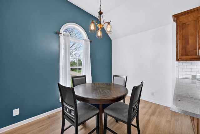 4005 Summit Dr, Greenbrier, TN 37073