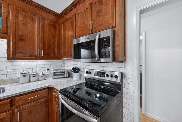 4005 Summit Dr, Greenbrier, TN 37073