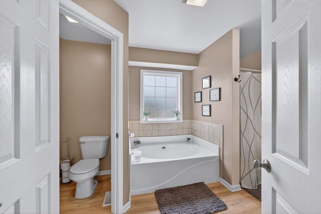 4005 Summit Dr, Greenbrier, TN 37073